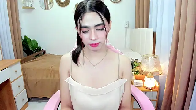 Snapshot of joyfulmartinaa chatting on 09.24.25 joyfulmartinaa online show from 09.24.25