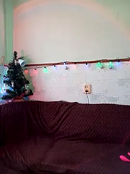 XHelenaX90 online show from 12.15.25