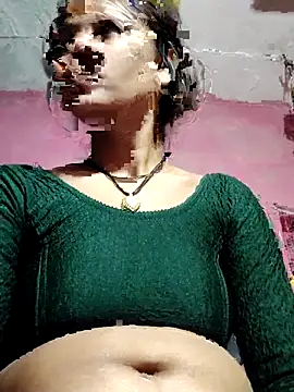 Snapshot of Hot-ilaiy chatting on 11.20.25 Hot-ilaiy online show from 11.20.25