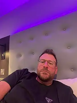 Snapshot of bilf1978 chatting on 02.23.26 bilf1978 online show from 02.23.26