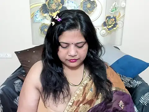 Snapshot of misssoniya3 chatting on 06.10.26 misssoniya3 online show from 06.10.26