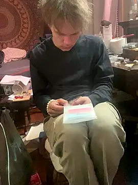 XanderOzzz online show from 11.15.25