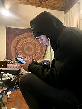 XanderOzzz online show from 11.28.25