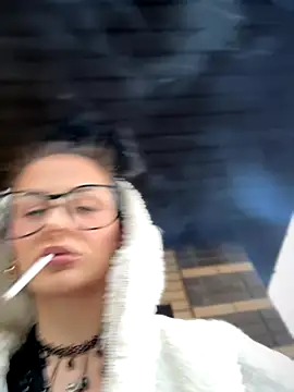 bigJuicyPussy online show from 10.29.25