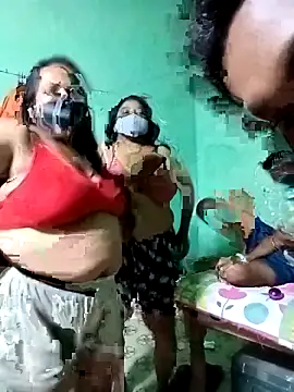 LoveOnStream online show from 11.01.25