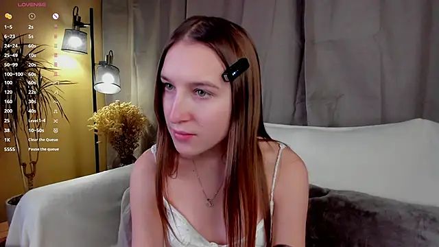 NanaMertins online show from 11.14.25