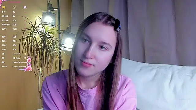 NanaMertins online show from 11.28.25