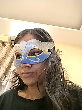 Snapshot of rimasharma_10 chatting on 09.19.25 rimasharma 10 online show from 09.19.25