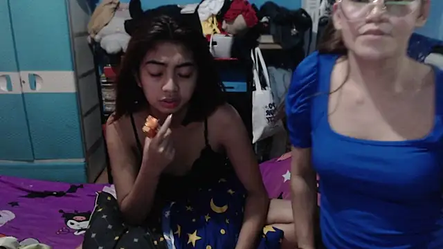 PrettyMae20 online show from 03.19.26