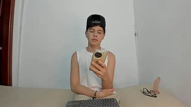 Felipe Cold online show from 12.02.25