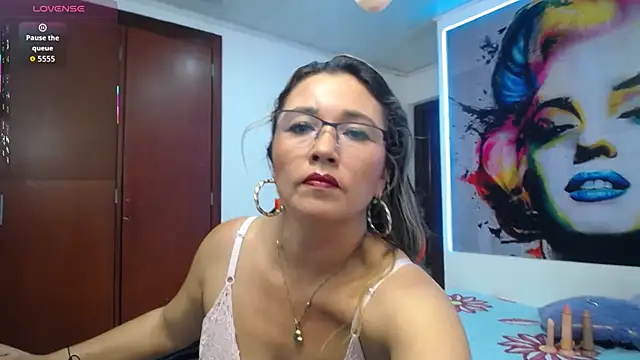 noelia milf19 online show from 02.27.26