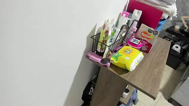 Snapshot of crystaldarliing chatting on 02.19.26 crystaldarliing online show from 02.19.26