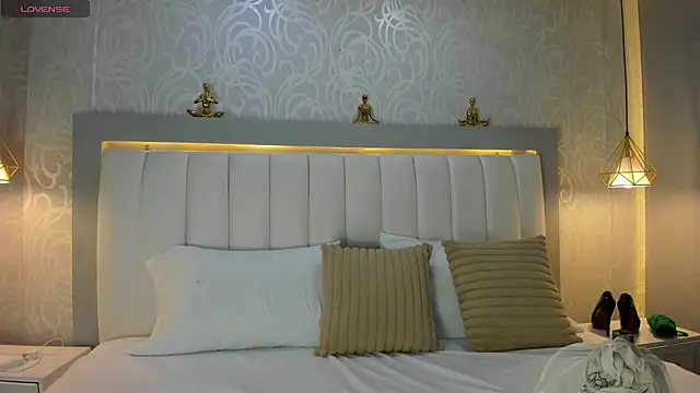 LinaLanm online show from 10.01.25