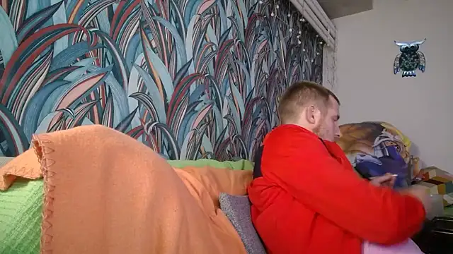 Snapshot of gaydavid chatting on 09.21.25 gaydavid online show from 09.21.25