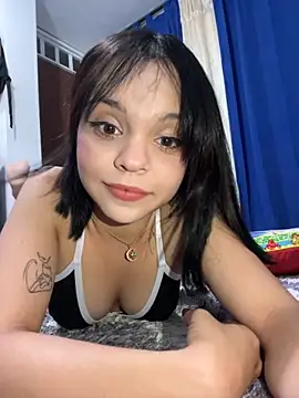 Snapshot of Clara_Luu chatting on 11.30.25 Clara Luu online show from 11.30.25