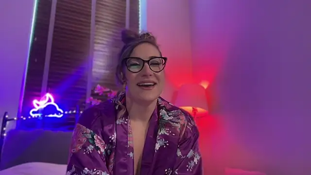 MistresssX online show from 04.21.26