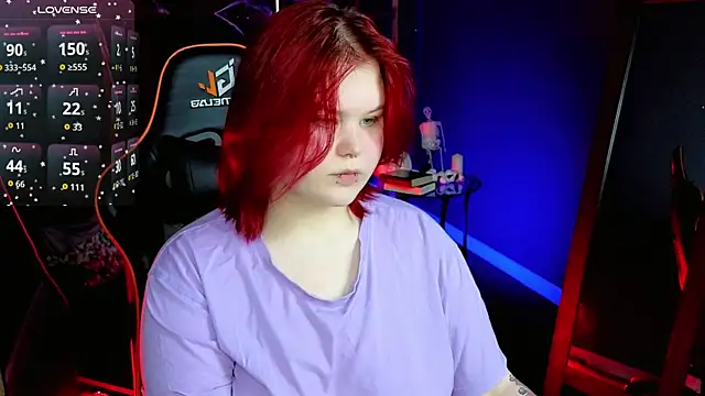 fillisfox  online show from 10.30.25