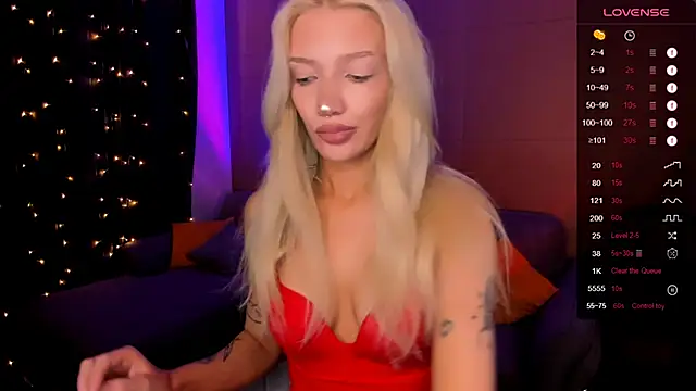 Snapshot of AnyaTaylor_ chatting on 03.01.26 AnyaTaylor online show from 03.01.26