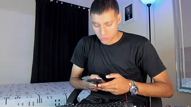 TeamPorn 19 online show from 10.30.25