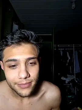 Snapshot of PrettyBoyyy11 chatting on 09.14.25 PrettyBoyyy11 online show from 09.14.25