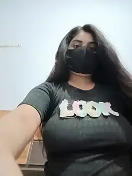 Snapshot of Hot-Soniya733 chatting on 06.14.26 Hot-Soniya733 online show from 06.14.26