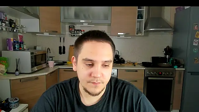 Snapshot of Bear_Beer130 chatting on 04.24.26 Bear Beer130 online show from 04.24.26