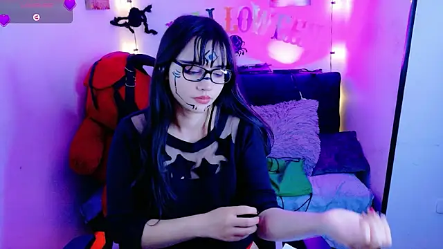 MiaVelvetDoll online show from 10.23.25