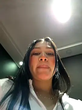 Snapshot of angel_ponce chatting on 07.20.26 angel ponce online show from 07.20.26