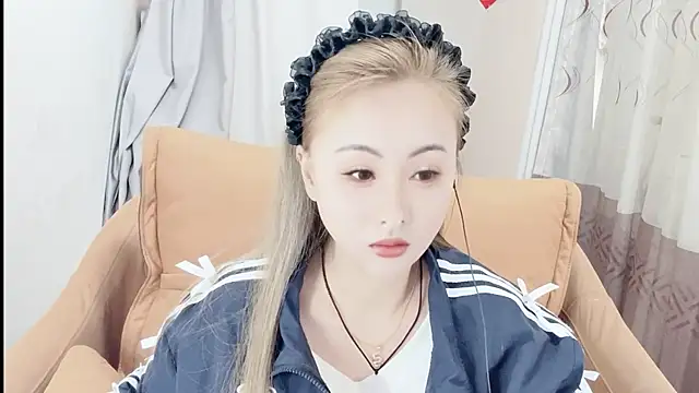 AUTUMN 1 online show from 03.28.26