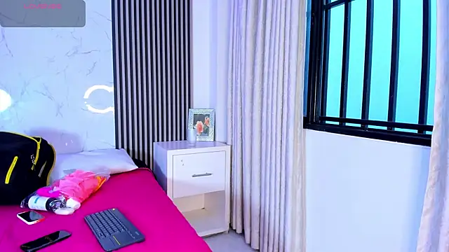 StephanAndSamantha online show from 10.13.25