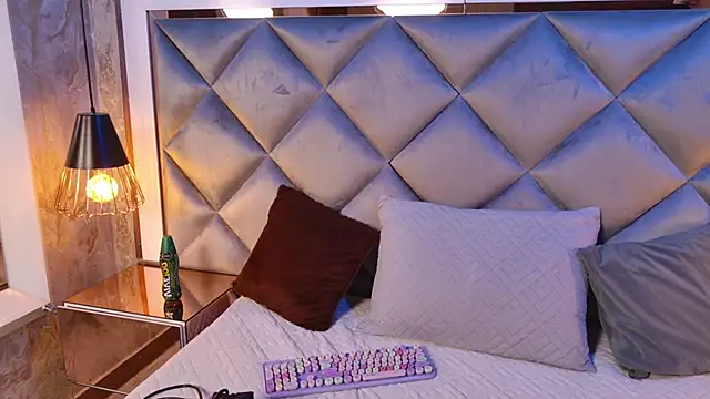 gemma sm online show from 12.14.25