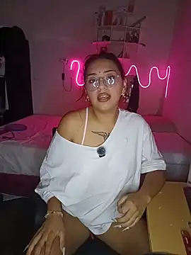 SoftLady S33 online show from 03.23.26