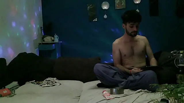 young swisscouple online show from 11.15.25