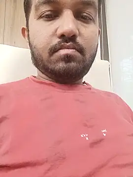 Snapshot of VJ17 chatting on 09.28.25 VJ17 online show from 09.28.25