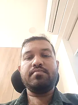 Snapshot of VJ17 chatting on 05.07.26 VJ17 online show from 05.07.26