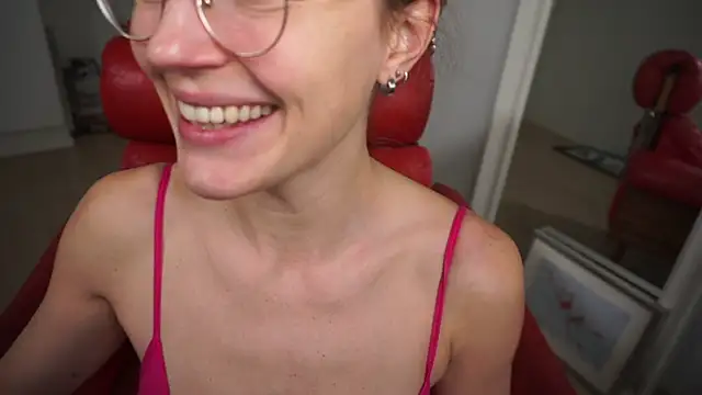 Scorpion Peach online show from 11.06.25