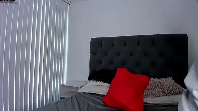 VictoriaParkeer online show from 02.10.26