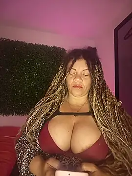 Eva Luxei online show from 10.12.25