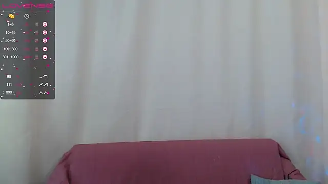 tiny  kira online show from 09.26.25