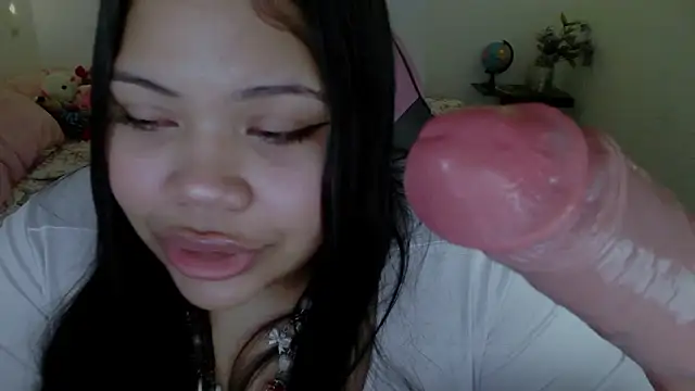 Snapshot of Juicy_elenxx chatting on 09.28.25 Juicy elenxx online show from 09.28.25