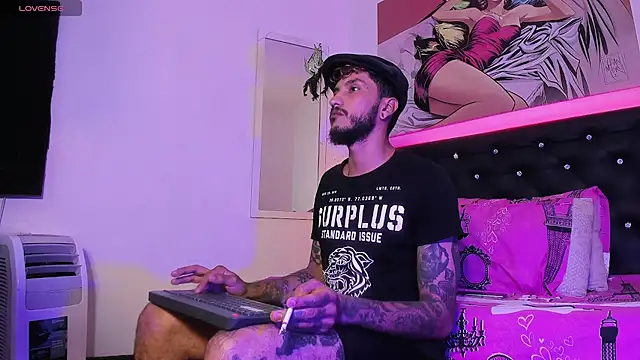 Snapshot of dex_55 chatting on 11.07.25 dex 55 online show from 11.07.25