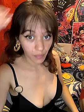 Snapshot of femdomroom chatting on 02.02.26 femdomroom online show from 02.02.26