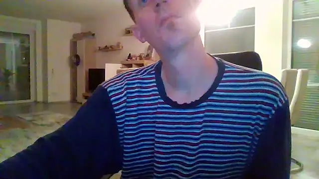 Snapshot of Trockenbau chatting on 05.13.26 Trockenbau online show from 05.13.26
