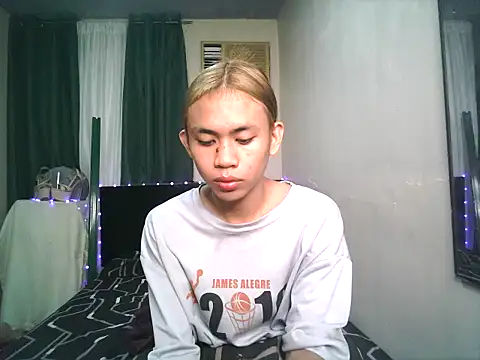 Sweet-shopia online show from 10.24.25