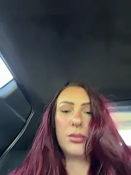 Snapshot of OliviaaFischer chatting on 04.23.26 OliviaaFischer online show from 04.23.26