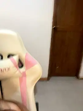 emma hot2006 online show from 01.11.26