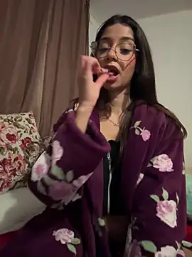 Snapshot of FadaPerigosa chatting on 06.19.26 FadaPerigosa online show from 06.19.26