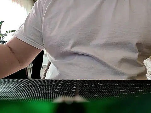 Snapshot of TakiTamSobieFacet chatting on 04.04.26 TakiTamSobieFacet online show from 04.04.26