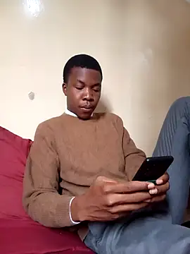 Snapshot of sweetdickboy2 chatting on 11.21.25 sweetdickboy2 online show from 11.21.25