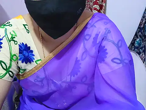 Snapshot of jannu6482 chatting on 10.23.25 jannu6482 online show from 10.23.25